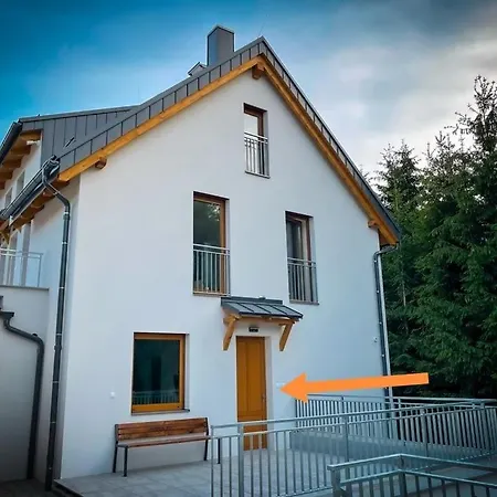 U Kralika, E, 50m Od Lanovky A Bobove Drahy, Parkovani Zdarma * Dolní Morava