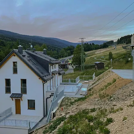 Апартаменты U Kralika, E, 50m Od Lanovky A Bobove Drahy, Parkovani Zdarma, Sdilena Lyzarna, Novy Aquapark V Dochazkove Vzdalenosti Долни-Морава