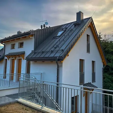 דירה U Kralika, E, 50m Od Lanovky A Bobove Drahy, Parkovani Zdarma, Sdilena Lyzarna, Novy Aquapark V Dochazkove Vzdalenosti Dolní Morava