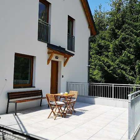 U Kralika, E, 50m Od Lanovky A Bobove Drahy, Parkovani Zdarma Dolní Morava